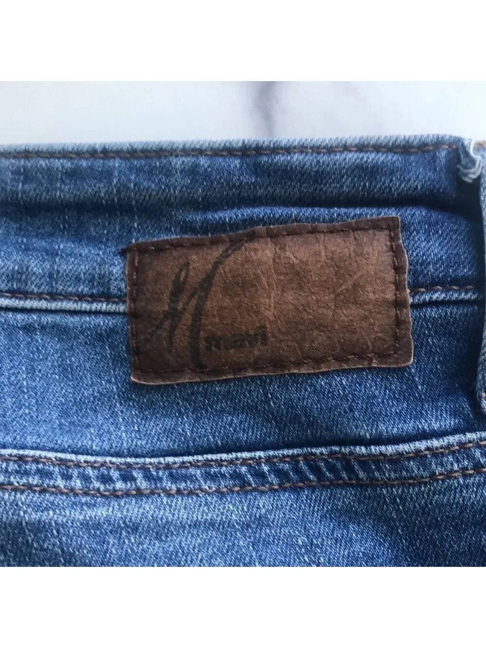 Mavi Jeans Co. Kerry Ankle Mid Rise Distressed Straight Leg Size 27